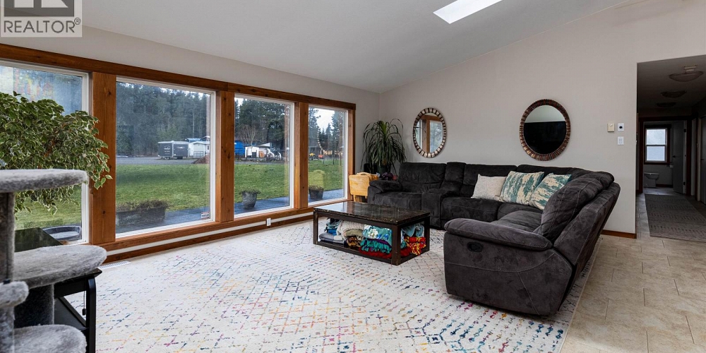 5134 SOUCIE AVENUE Terrace Photo 8 5134 SOUCIE AVENUE Terrace Photo 8